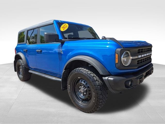 2022 Ford Bronco Base in Blue — front three-quarter view