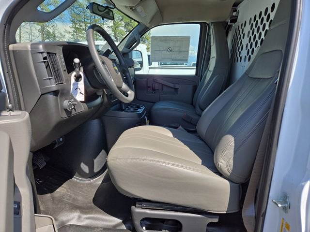 2025 Chevrolet Express Cargo — side profile view