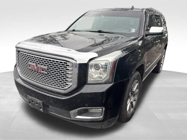 2015 GMC Yukon NA in Black — front three-quarter view