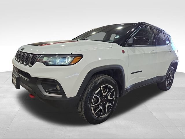 2025 Jeep Compass — detail view