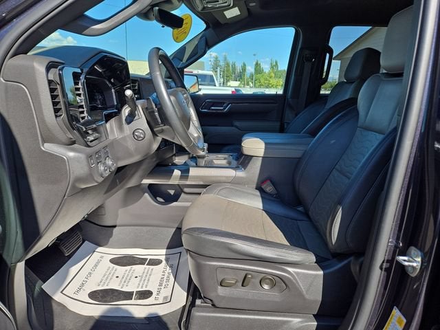 2024 Chevrolet Silverado 1500 — side profile view