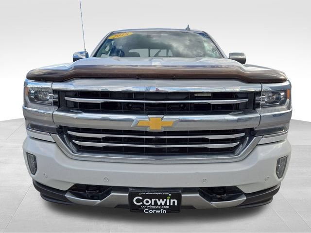 2018 Chevrolet Silverado 1500 — interior view