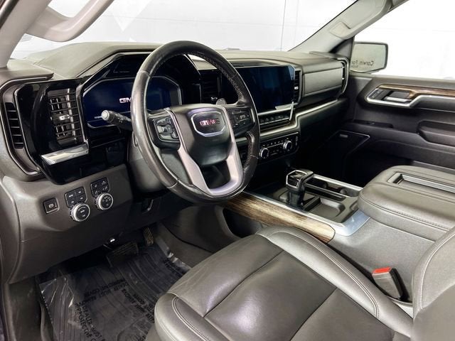 2022 GMC Sierra 1500 — rear three-quarter view