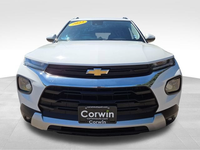 2023 Chevrolet Trailblazer — interior view